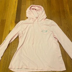 Vineyard Vines long sleeve pink top with hood